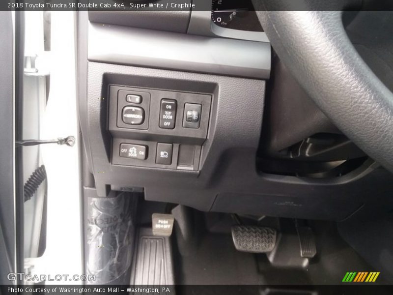 Super White / Graphite 2018 Toyota Tundra SR Double Cab 4x4