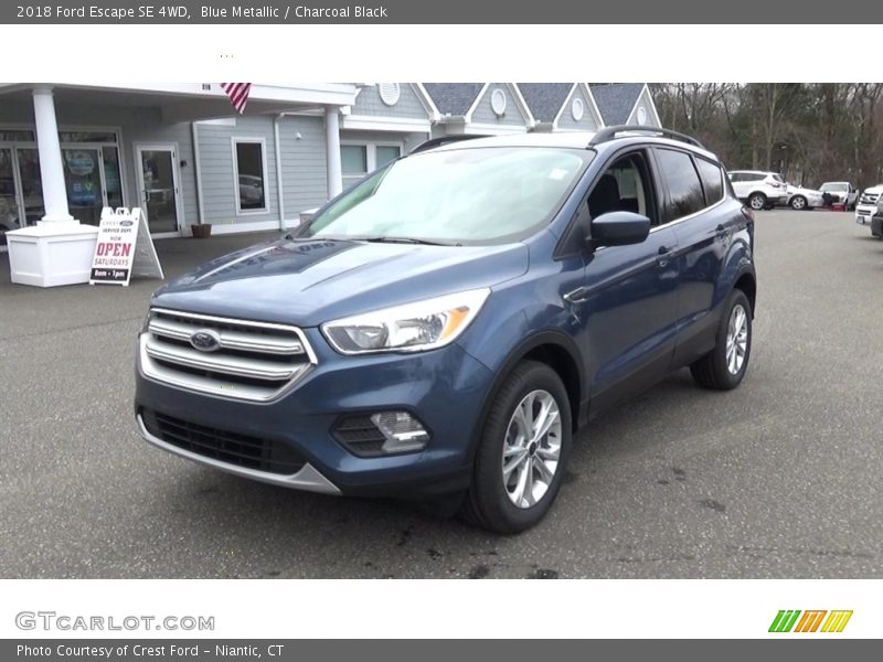 Blue Metallic / Charcoal Black 2018 Ford Escape SE 4WD