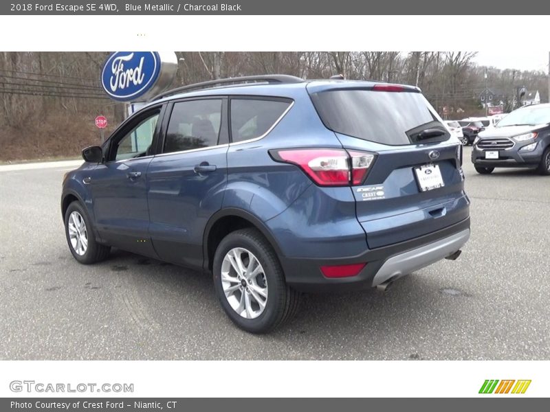 Blue Metallic / Charcoal Black 2018 Ford Escape SE 4WD