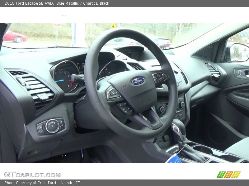Blue Metallic / Charcoal Black 2018 Ford Escape SE 4WD