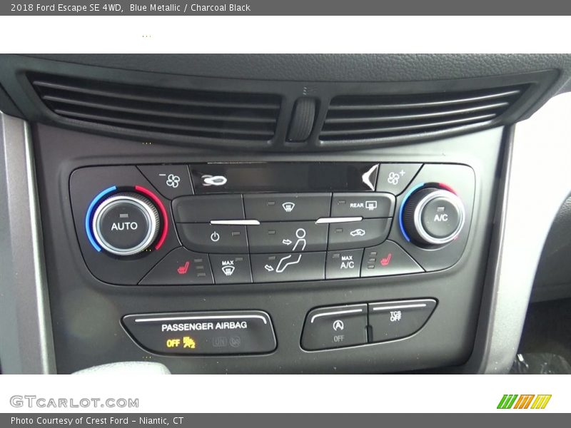 Blue Metallic / Charcoal Black 2018 Ford Escape SE 4WD