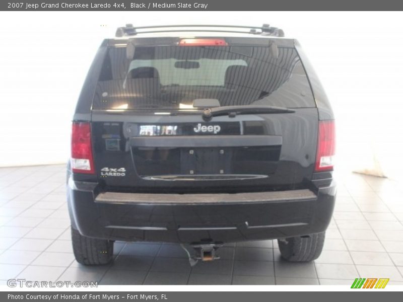 Black / Medium Slate Gray 2007 Jeep Grand Cherokee Laredo 4x4