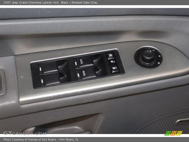 Black / Medium Slate Gray 2007 Jeep Grand Cherokee Laredo 4x4