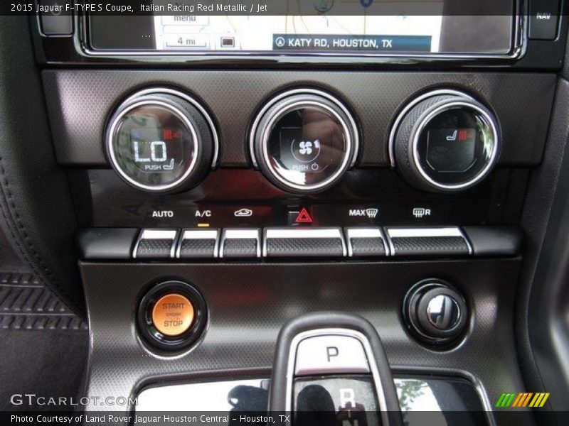 Controls of 2015 F-TYPE S Coupe