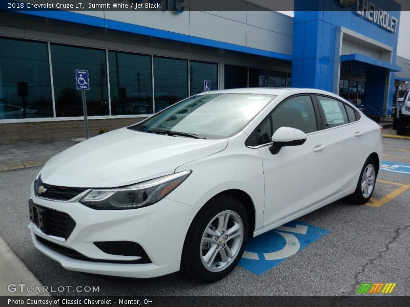Summit White / Jet Black 2018 Chevrolet Cruze LT