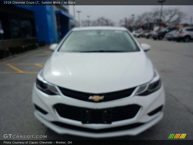 Summit White / Jet Black 2018 Chevrolet Cruze LT