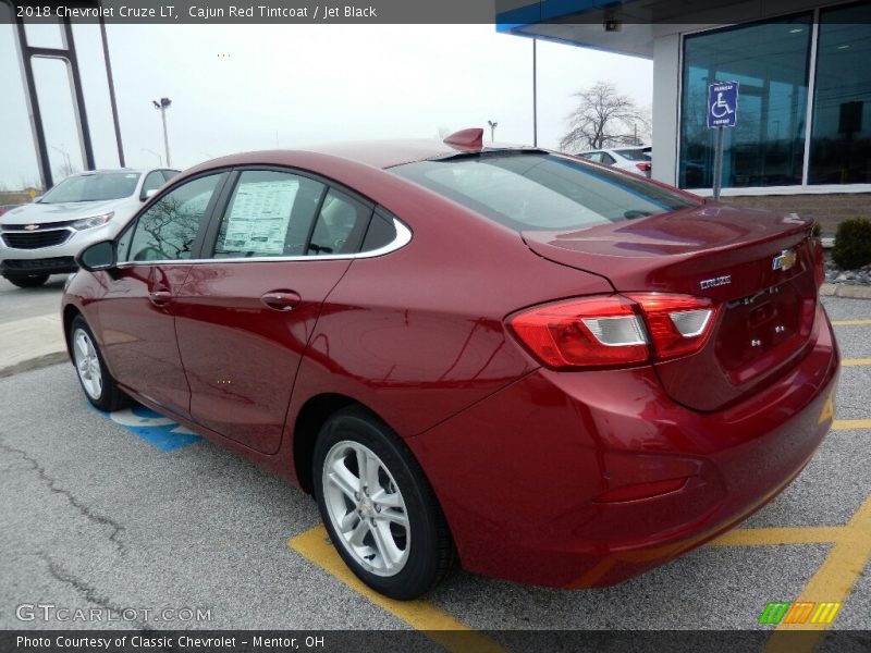 Cajun Red Tintcoat / Jet Black 2018 Chevrolet Cruze LT