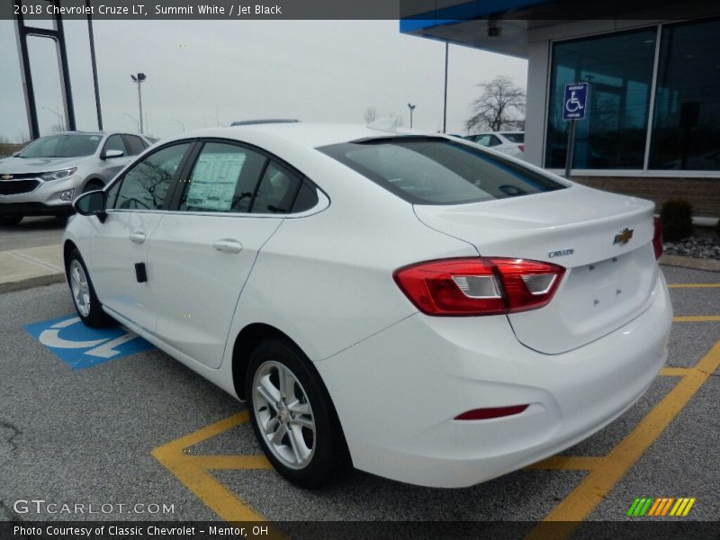 Summit White / Jet Black 2018 Chevrolet Cruze LT