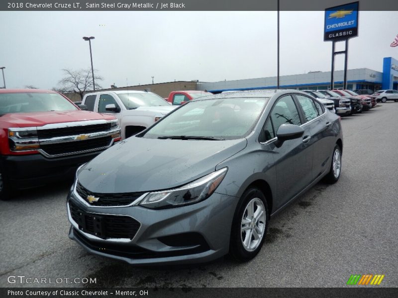 Satin Steel Gray Metallic / Jet Black 2018 Chevrolet Cruze LT