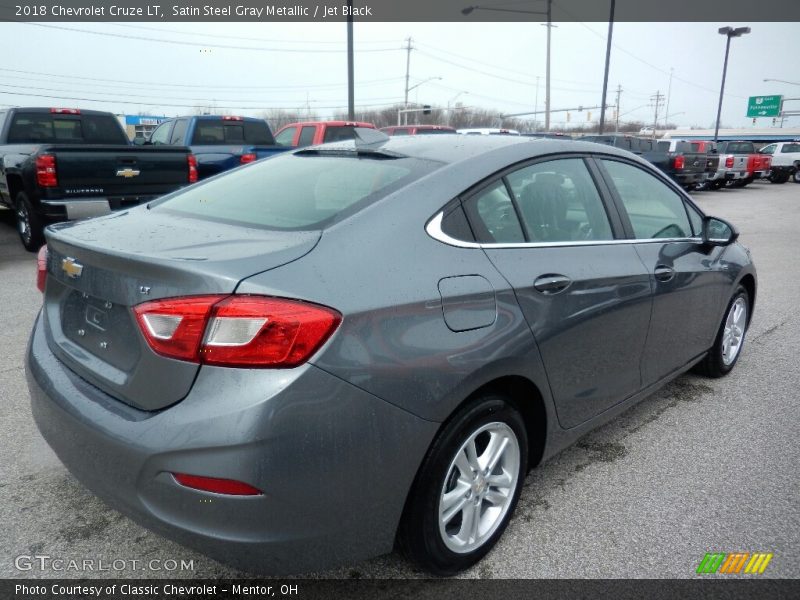 Satin Steel Gray Metallic / Jet Black 2018 Chevrolet Cruze LT