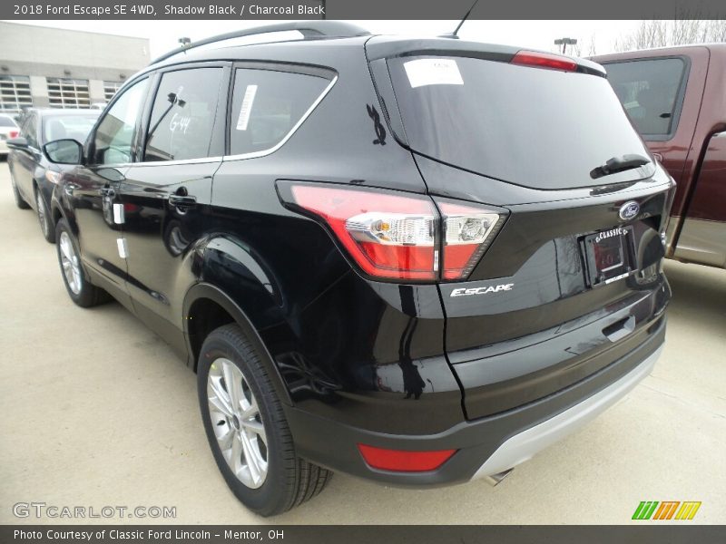Shadow Black / Charcoal Black 2018 Ford Escape SE 4WD
