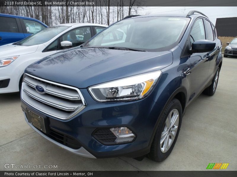 Blue Metallic / Charcoal Black 2018 Ford Escape SE