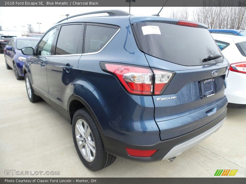 Blue Metallic / Charcoal Black 2018 Ford Escape SE