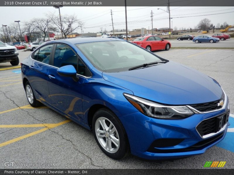 Kinetic Blue Metallic / Jet Black 2018 Chevrolet Cruze LT