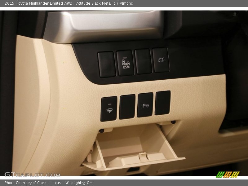 Attitude Black Metallic / Almond 2015 Toyota Highlander Limited AWD
