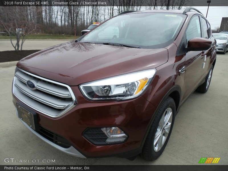 Cinnamon Glaze / Charcoal Black 2018 Ford Escape SE 4WD