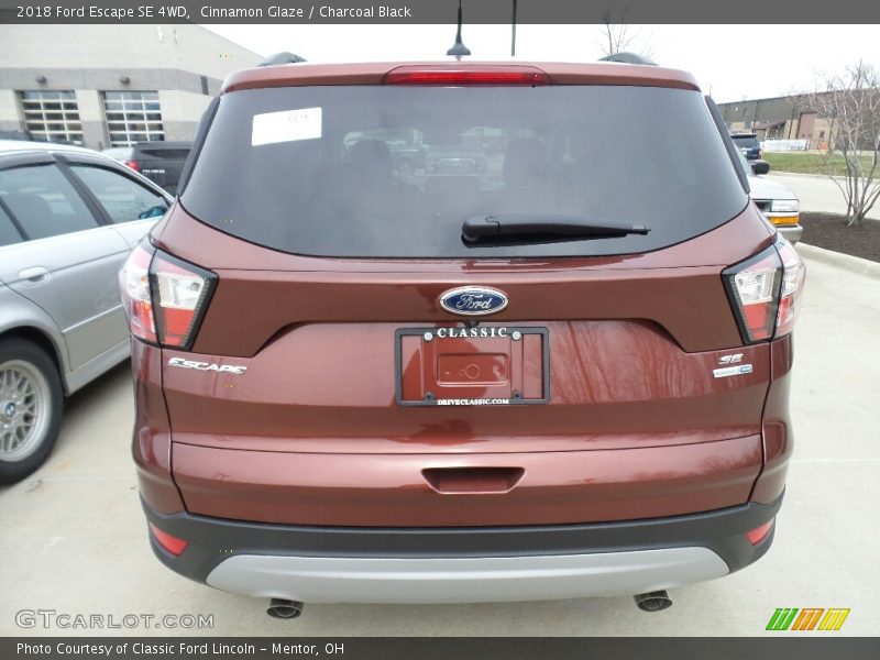 Cinnamon Glaze / Charcoal Black 2018 Ford Escape SE 4WD