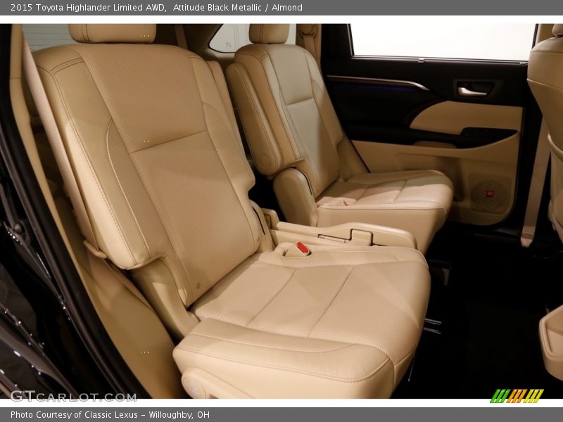 Attitude Black Metallic / Almond 2015 Toyota Highlander Limited AWD