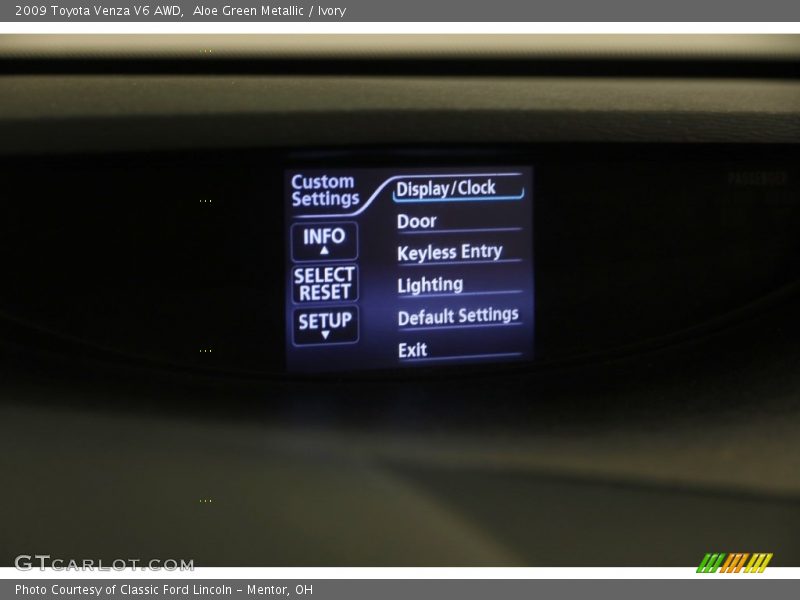 Aloe Green Metallic / Ivory 2009 Toyota Venza V6 AWD