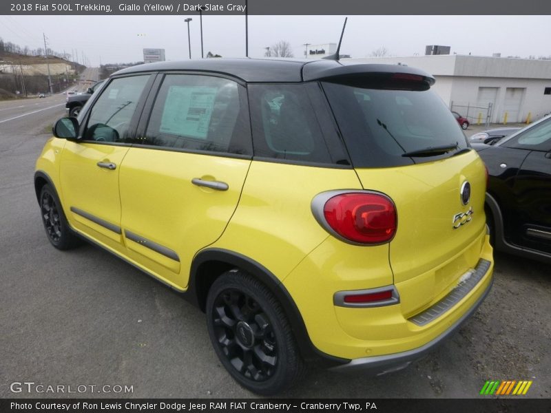 Giallo (Yellow) / Dark Slate Gray 2018 Fiat 500L Trekking