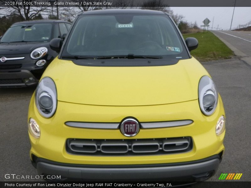 Giallo (Yellow) / Dark Slate Gray 2018 Fiat 500L Trekking