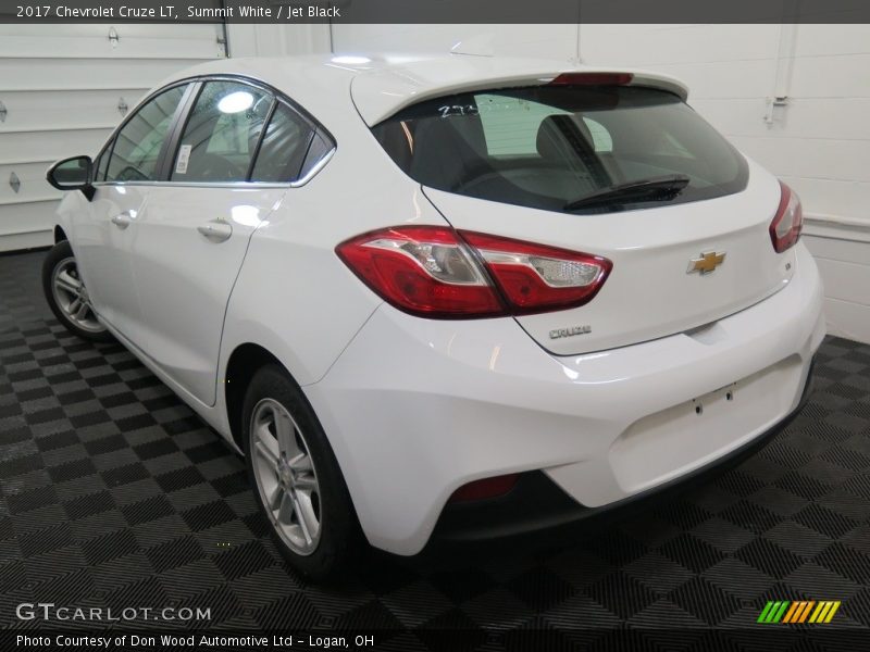 Summit White / Jet Black 2017 Chevrolet Cruze LT