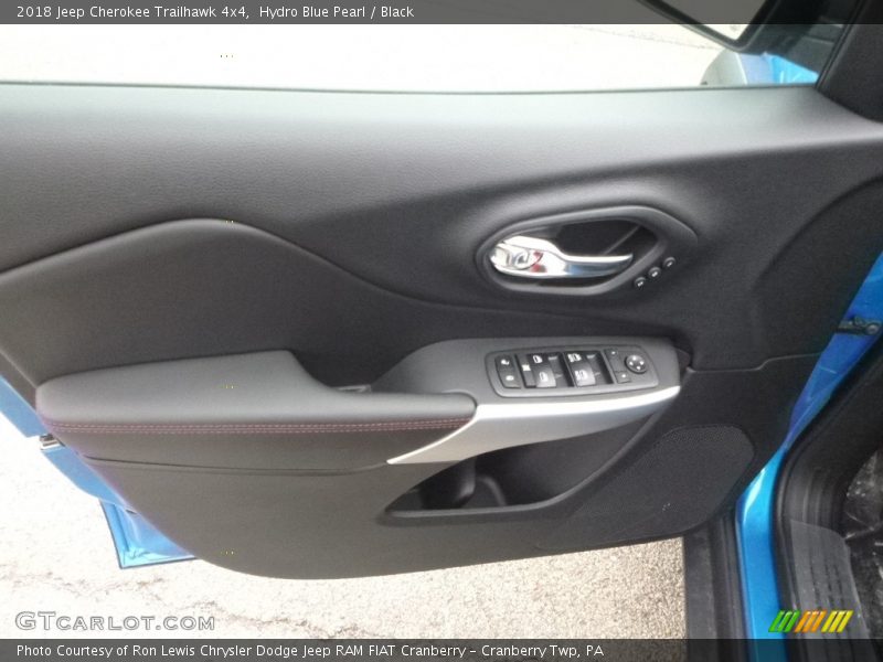 Hydro Blue Pearl / Black 2018 Jeep Cherokee Trailhawk 4x4