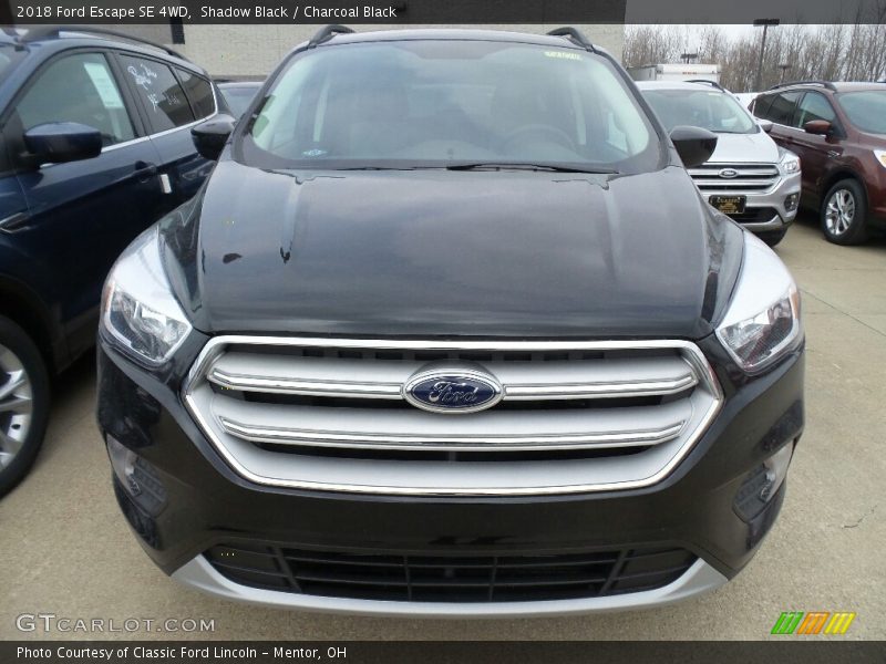 Shadow Black / Charcoal Black 2018 Ford Escape SE 4WD