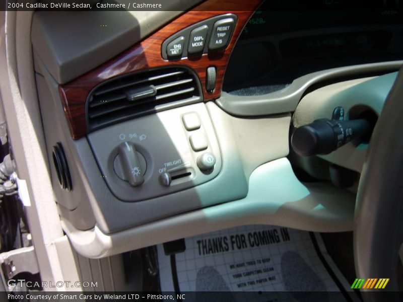 Cashmere / Cashmere 2004 Cadillac DeVille Sedan