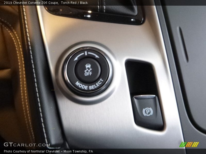 Controls of 2019 Corvette Z06 Coupe