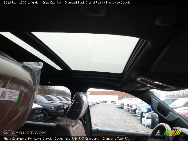 Diamond Black Crystal Pearl / Black/New Saddle 2019 Ram 1500 Long Horn Crew Cab 4x4