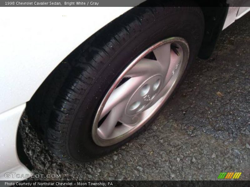 Bright White / Gray 1998 Chevrolet Cavalier Sedan