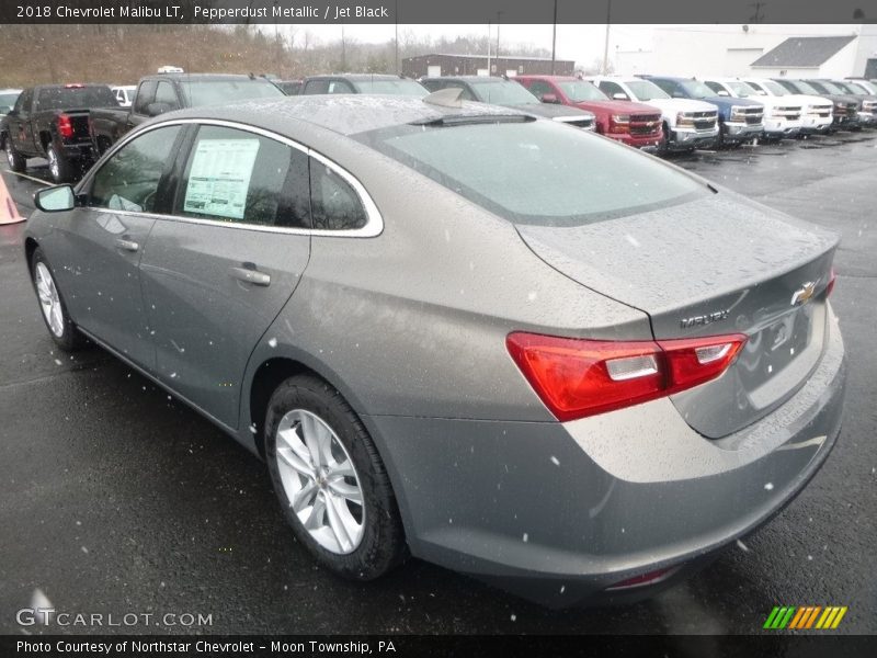 Pepperdust Metallic / Jet Black 2018 Chevrolet Malibu LT