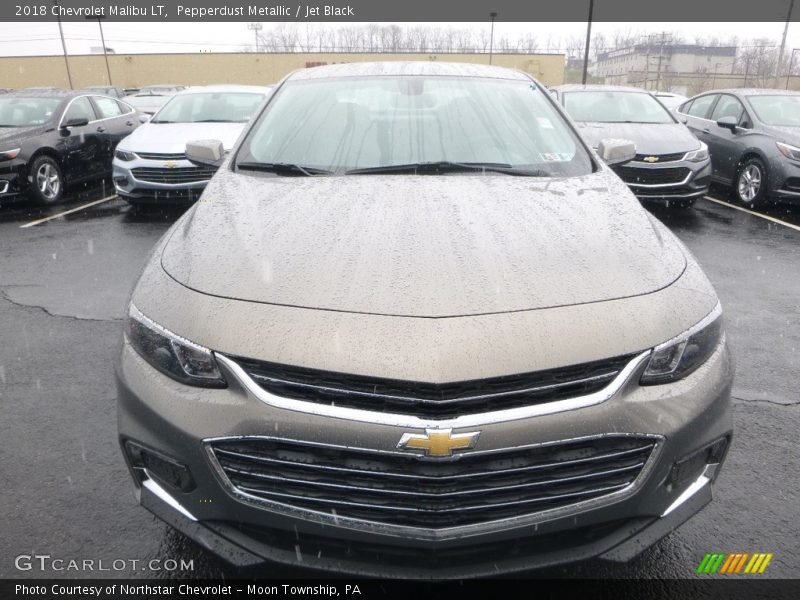 Pepperdust Metallic / Jet Black 2018 Chevrolet Malibu LT