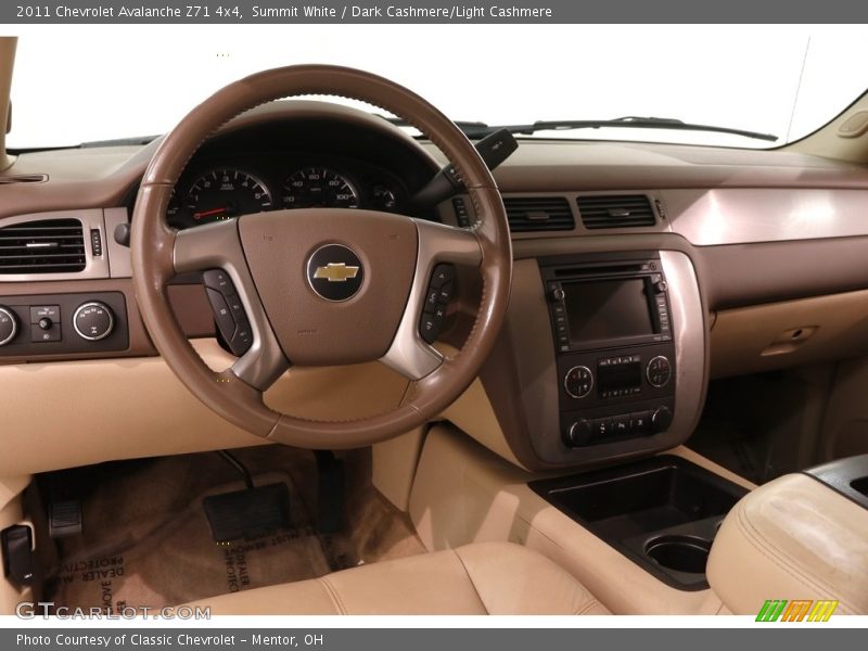 Summit White / Dark Cashmere/Light Cashmere 2011 Chevrolet Avalanche Z71 4x4