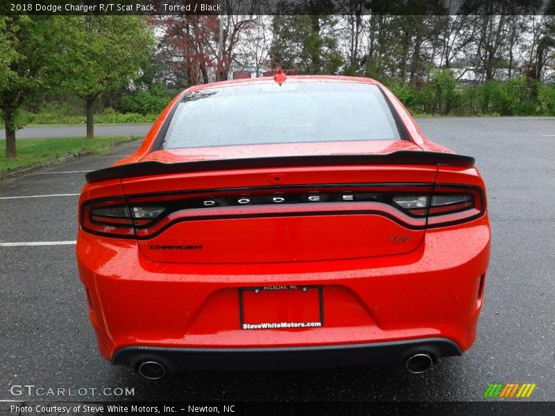 Torred / Black 2018 Dodge Charger R/T Scat Pack