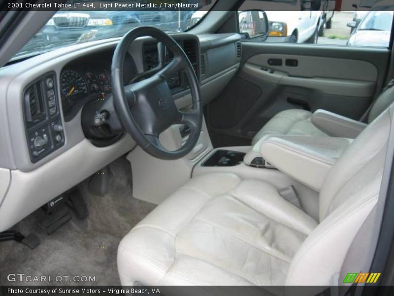 Light Pewter Metallic / Tan/Neutral 2001 Chevrolet Tahoe LT 4x4