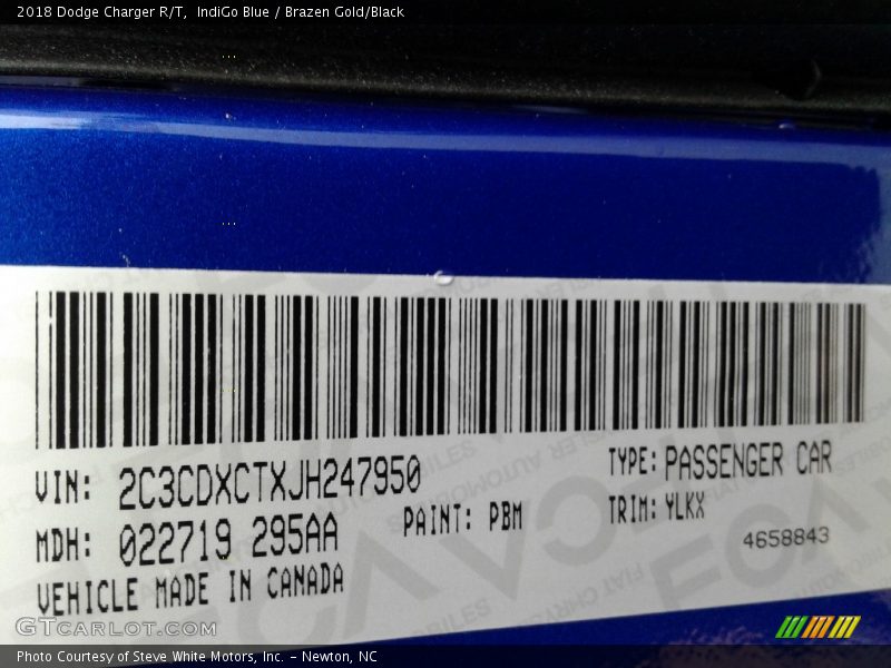 IndiGo Blue / Brazen Gold/Black 2018 Dodge Charger R/T