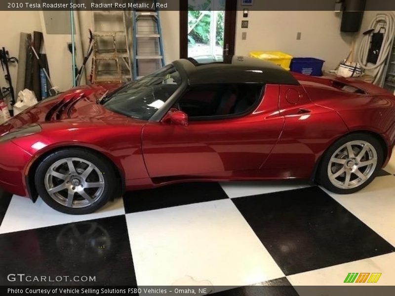  2010 Roadster Sport Radiant Red Metallic