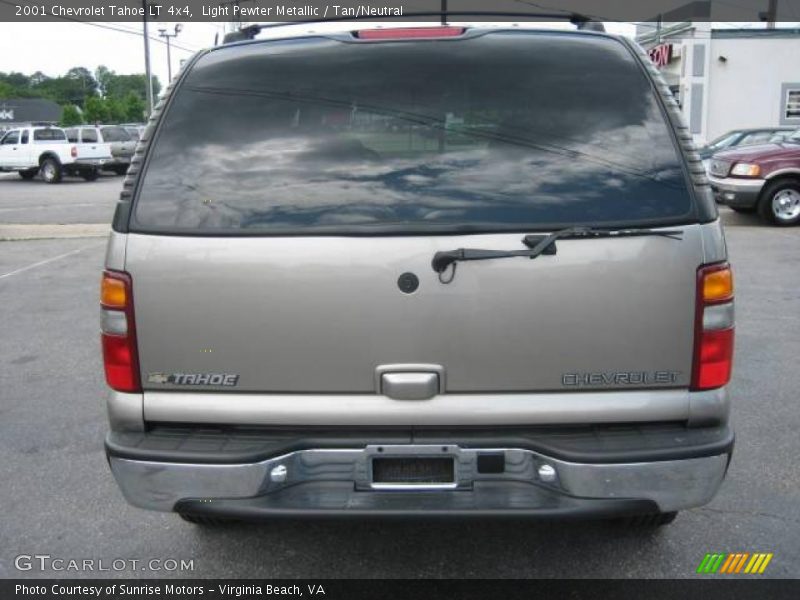 Light Pewter Metallic / Tan/Neutral 2001 Chevrolet Tahoe LT 4x4