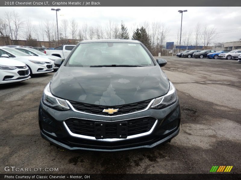 Graphite Metallic / Jet Black 2018 Chevrolet Cruze LT