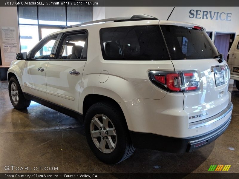 Summit White / Light Titanium 2013 GMC Acadia SLE