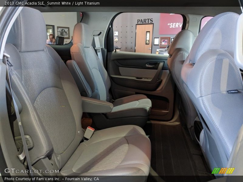 Summit White / Light Titanium 2013 GMC Acadia SLE