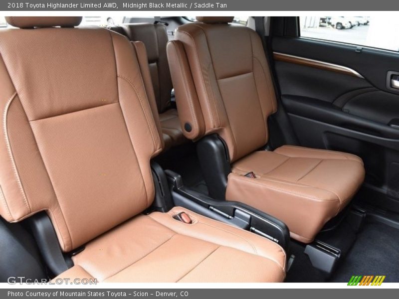 Midnight Black Metallic / Saddle Tan 2018 Toyota Highlander Limited AWD