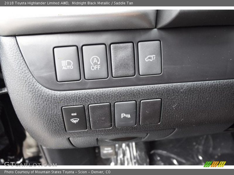 Midnight Black Metallic / Saddle Tan 2018 Toyota Highlander Limited AWD