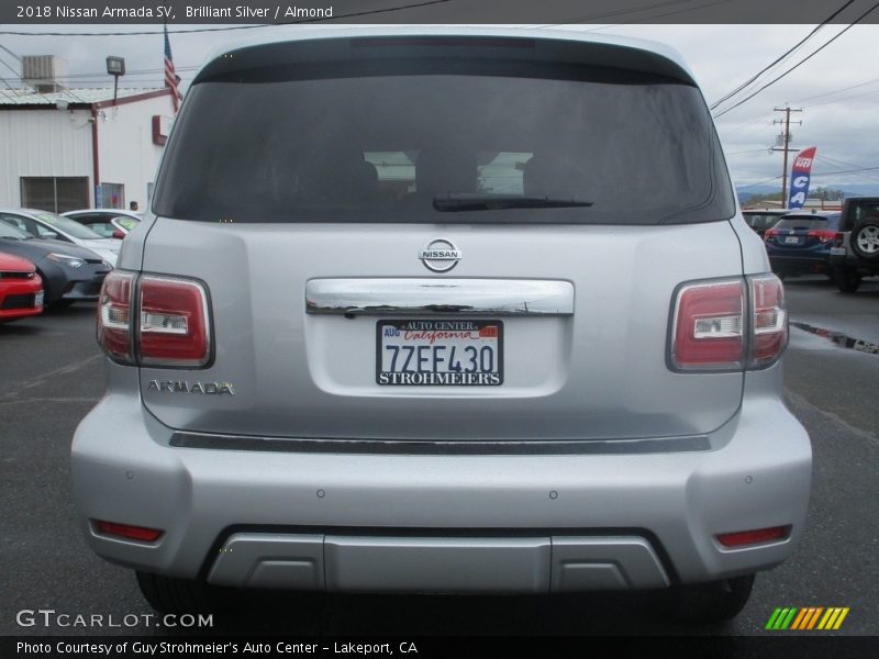 Brilliant Silver / Almond 2018 Nissan Armada SV