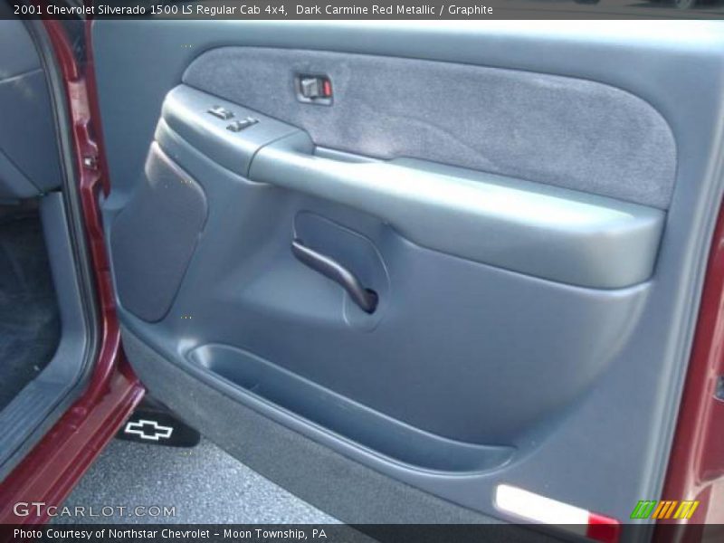 Dark Carmine Red Metallic / Graphite 2001 Chevrolet Silverado 1500 LS Regular Cab 4x4