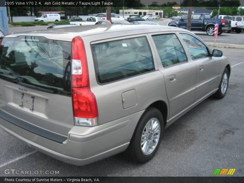 Ash Gold Metallic / Taupe/Light Taupe 2005 Volvo V70 2.4