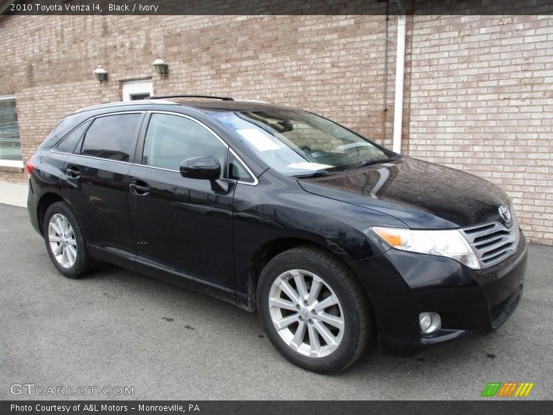 Black / Ivory 2010 Toyota Venza I4