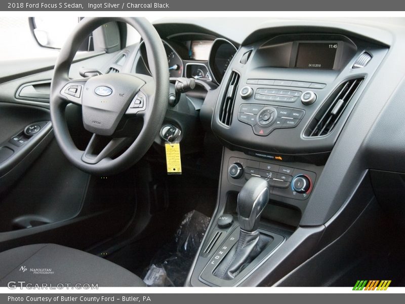 Ingot Silver / Charcoal Black 2018 Ford Focus S Sedan